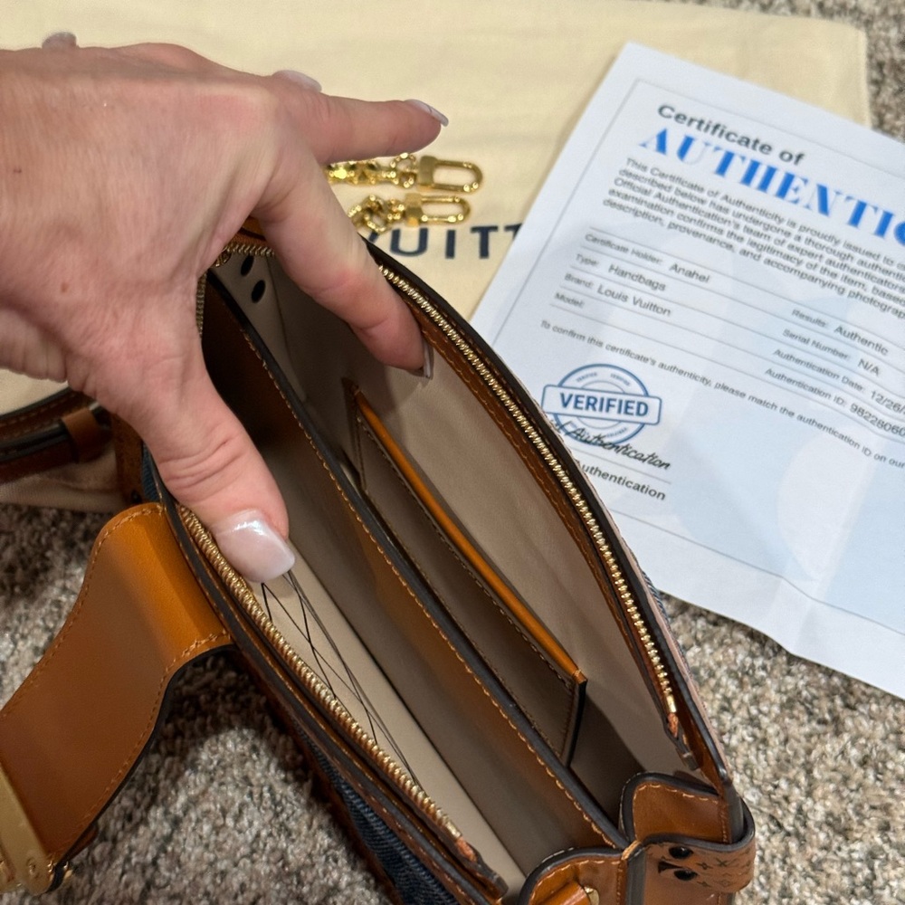 ❌Sold❌NEW Larry rare Limited edition, Louis Vuitton denim trunk microchipped - Picture 7 of 8